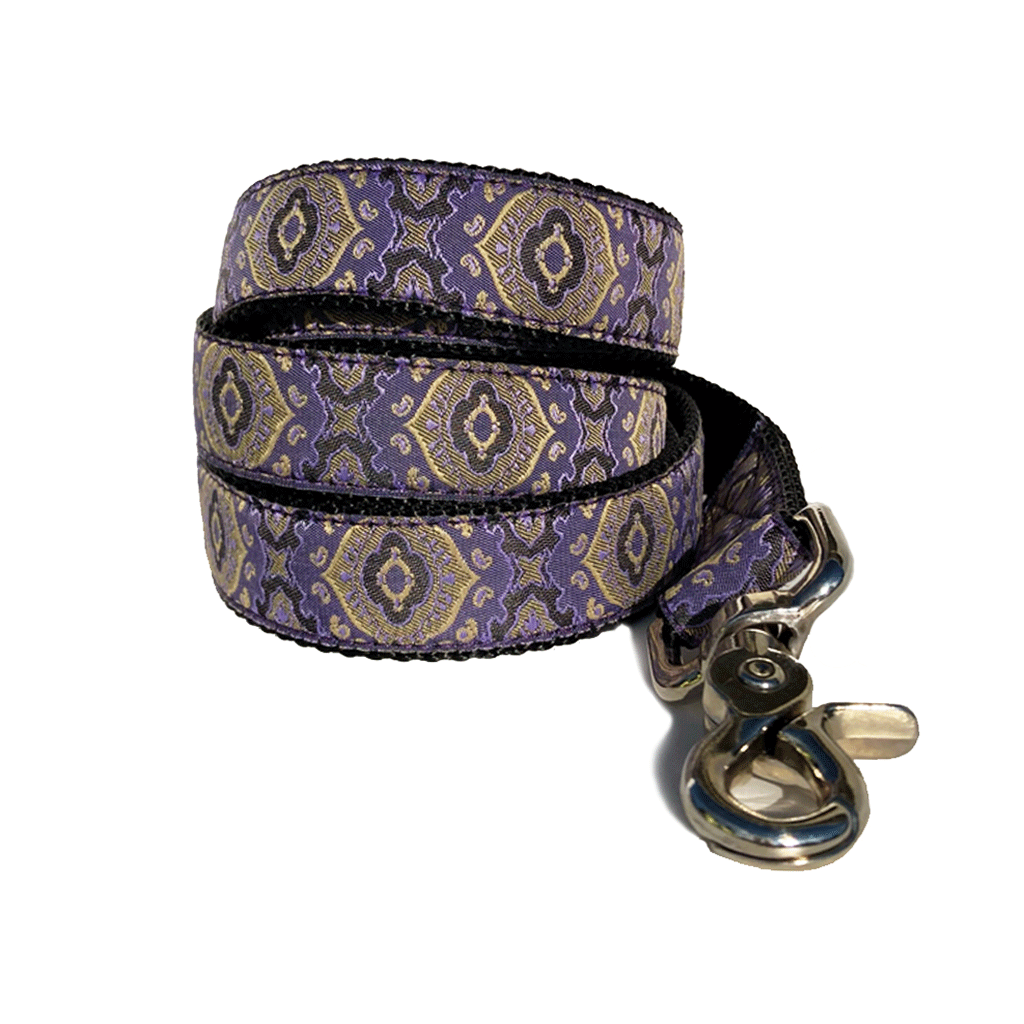 Regal Leash